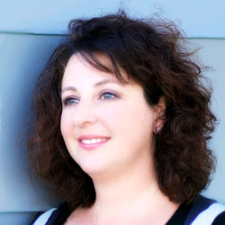 Nicole Rinaldo, Esq.